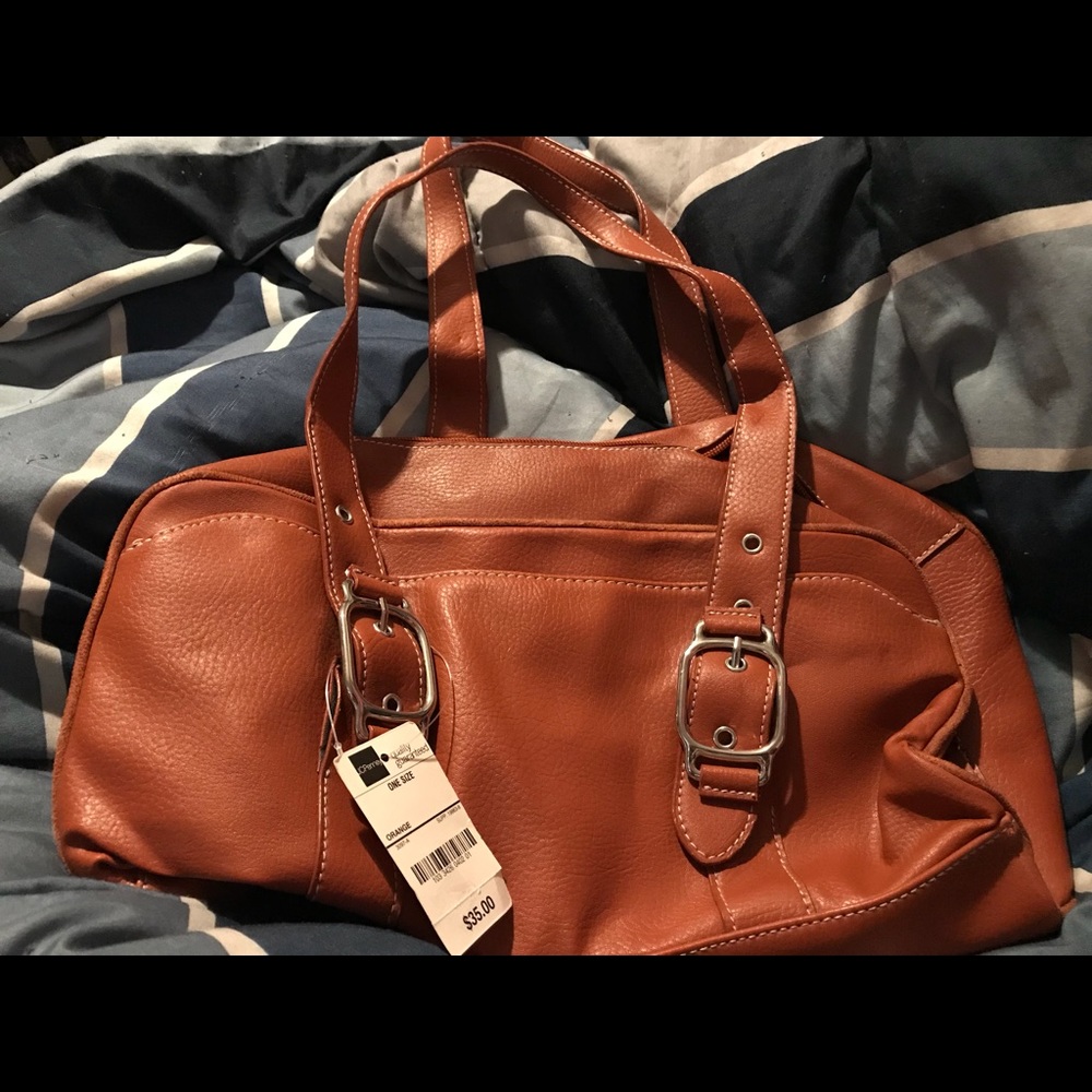 🚨Available until 4/8/18🚨St. John’s Bay Purse